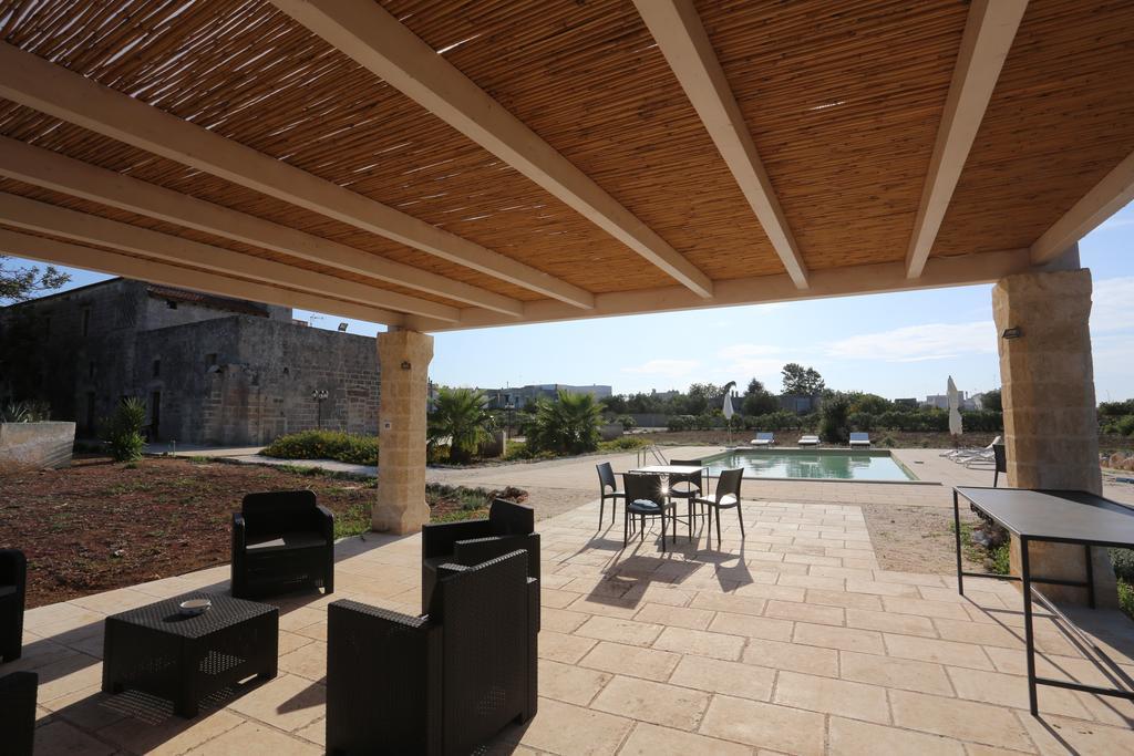 Casino De Viti - Dimora Storica Con Piscina Villa Vaste Luaran gambar