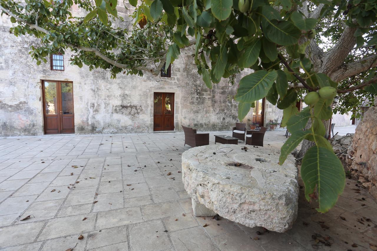 Casino De Viti - Dimora Storica Con Piscina Villa Vaste Luaran gambar
